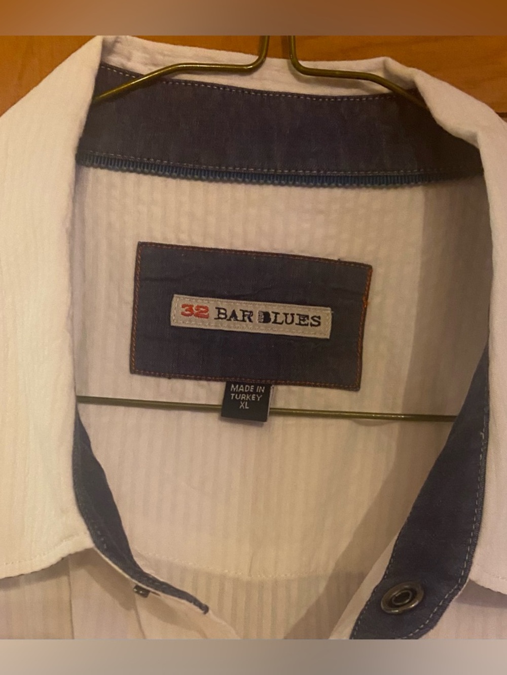32 Bar Blues White Long-Sleeve Casual Shirt w/ snaps & western accents